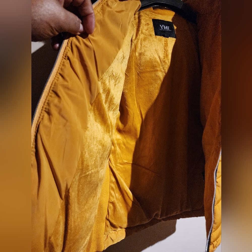 YELLOW, HEAVY PUFFER VEST JACKET WITH FAUX FUR TRIMMED HOOD - Picture 7 of 11